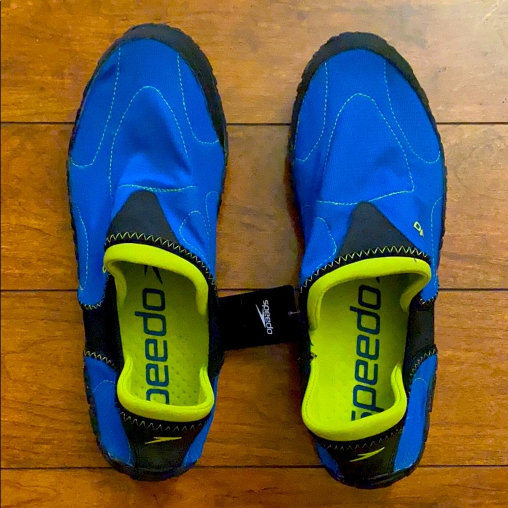 Speedo swim shoes